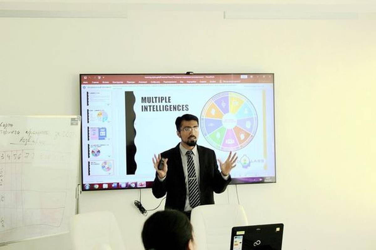 Teachers Training Seminar by Stakeholder from Pakistan on topic of Bloom's Taxonomy