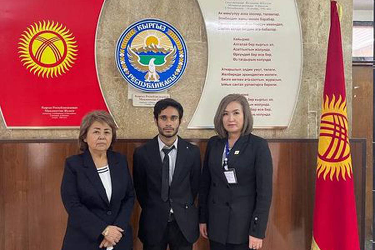 Representatives of the University of Adam the Dean of AUSM Mambetova Ch. A. and the student Mustafa Imran GM-25-20(1) took part in the IV International scientific and practical conference "SRMSI is the KEY TO SCIENCE", held on 30 November 2022., in Scient