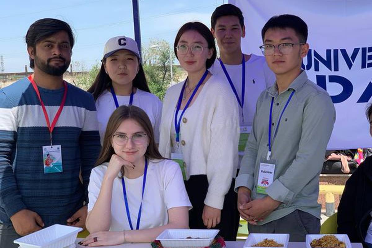 The Student Government of foreign and local students of Adam University took part in the fair organized by the international charity organization "Good neighbors"